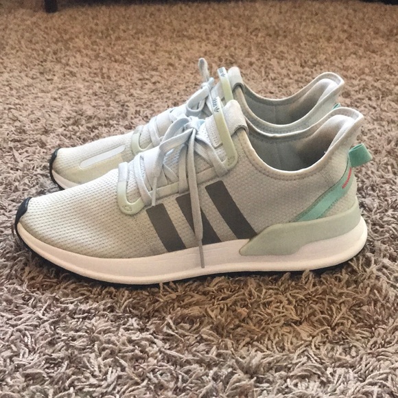 u_path run shoes green